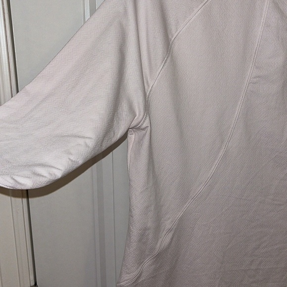 DSG women’s size small light‎ pink long sleeve golf athletic shirt. 1/4 zipper. - Picture 9 of 10